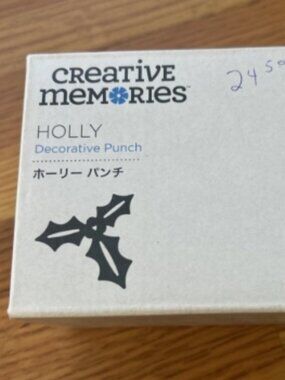 Creative Memories Decorative Punch Holly